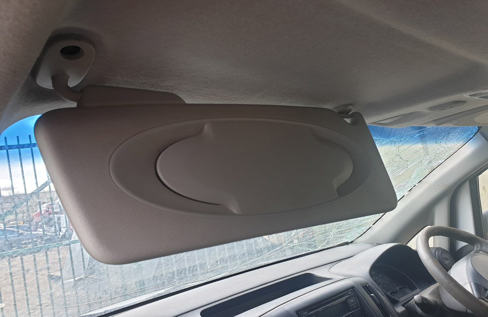 Nissan NV200 Acenta DCI Sun visor passenger side